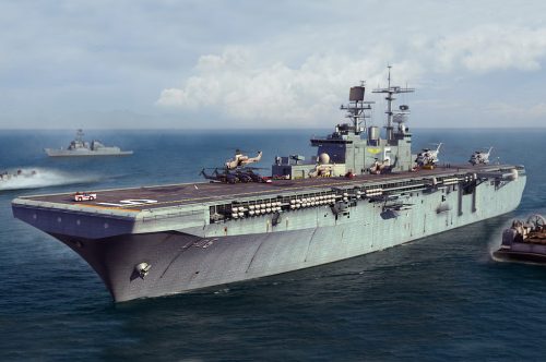 Hobbyboss - Uss Bataan Lhd-5