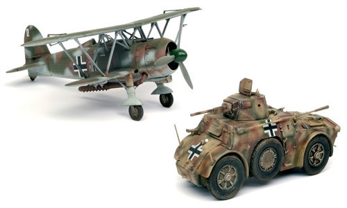 Italeri - Autoblinda AB41 & CR.45 LW Limited Edition