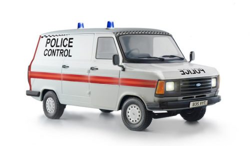 Italeri - Ford Transit (3657)