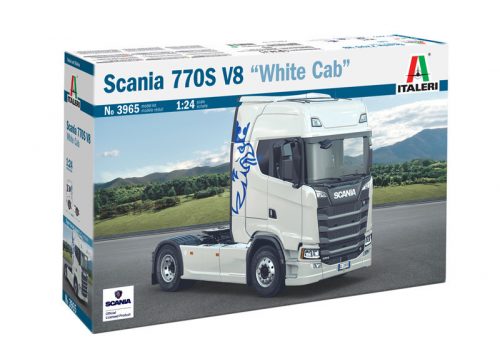 Italeri - 1:24 Scania 770S V8 “White Cab”