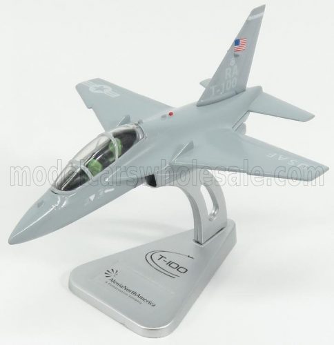 Italeri - AERMACCHI T-100 AEREO DA ADDESTRAMENTO AIRPLANE 2004 - USAF - UNITED STATES ARMY AIR FORCE LIGHT GREY