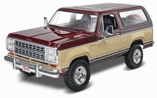 Revell - 1980 Dodge Ramcharger