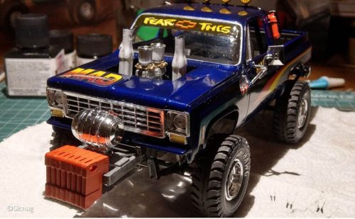 revell - 1978 Chevy Blazer Pulldozer