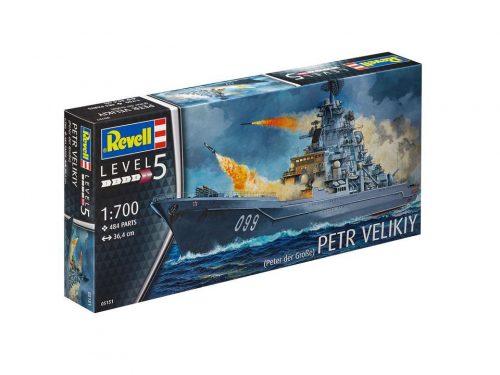 Revell - Petr Velikij 1:700 (5151)