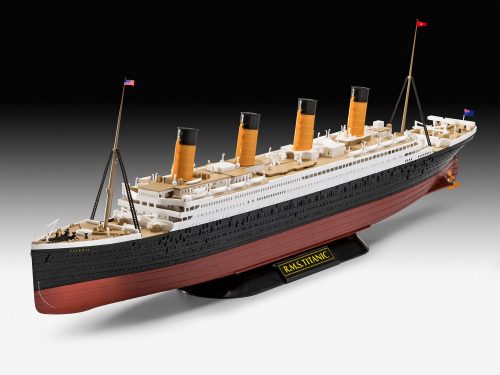 Revell - RMS Titanic