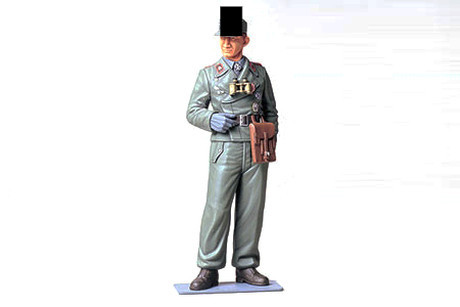 Tamiya - Wehrmacht T ank Crewman