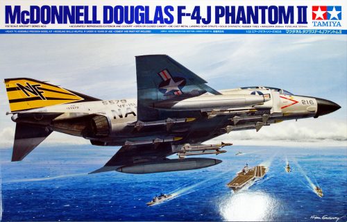 Tamiya - McDonnell F-4 J Phantom II