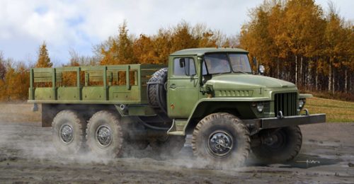 Trumpeter - Russian Ural-375D