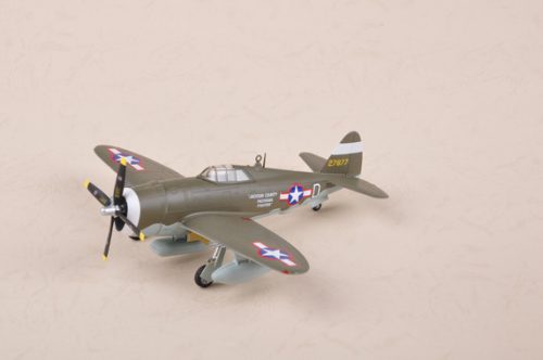 Trumpeter Easy Model - P-47D USA,56th FG,8th AF,USAAF,D(42-7877