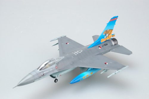 Trumpeter Easy Model - F-16A J-004 NTAF''TIGER MEET''